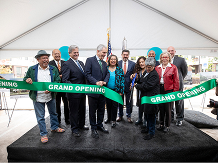 Photo of a ribbon cutting ceremony