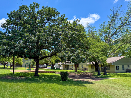 Outdoor area at Pathways Thurmond Heights