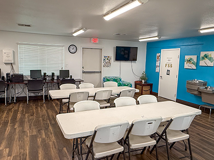Photo of room with table and chairs at Pathways at Shadowbend
